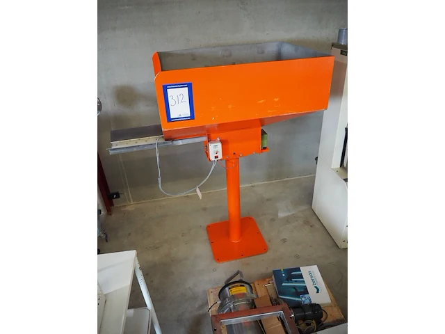 Nn vibrating infeed bunker - afbeelding 2 van  7