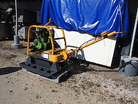 Nn vibrating machine - afbeelding 1 van  11