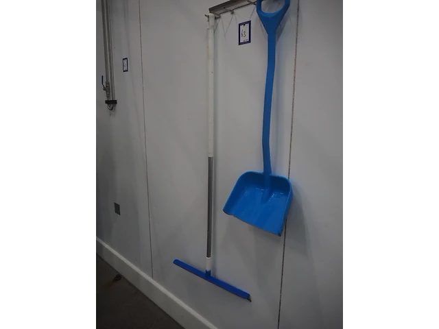 Nn wall rack for hygiene equipment - afbeelding 4 van  4