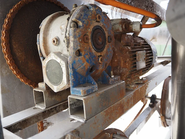 Nn washing machine for peas - afbeelding 8 van  16