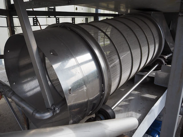 Nn washing machine for peas - afbeelding 12 van  16