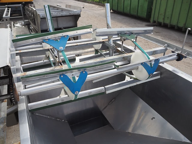 Nn washing machine for peas - afbeelding 15 van  16