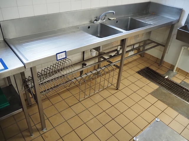 Nn washing table - afbeelding 1 van  5