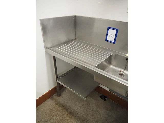 Nn washing table - afbeelding 4 van  5