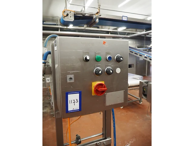 Nn water filler - afbeelding 10 van  13