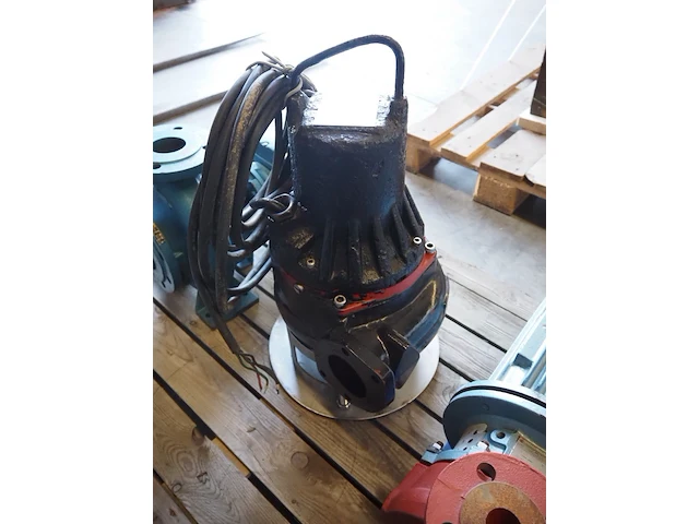 Nn water pump - afbeelding 3 van  8