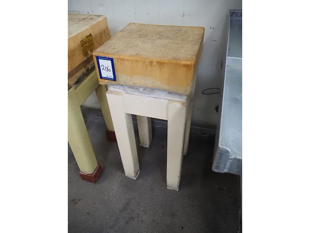 Nn wooden chopping block - afbeelding 2 van  3