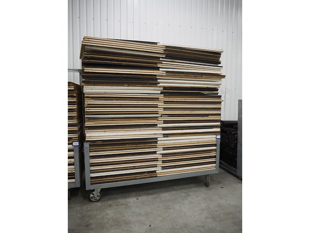 Nn wooden plates - afbeelding 6 van  11