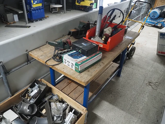 Nn workbench - afbeelding 1 van  7
