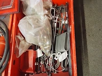 Nn workshop inventory with various machine parts - afbeelding 25 van  36