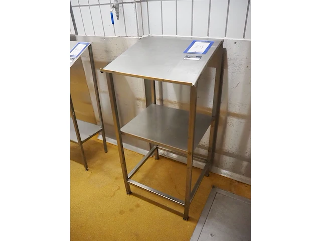 Nn writing desk - afbeelding 1 van  2
