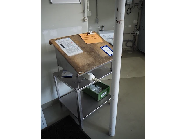Nn writing desk - afbeelding 2 van  4