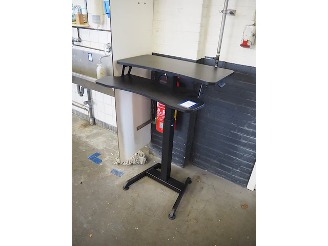 Nn writing desk - afbeelding 1 van  3