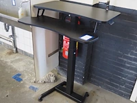 Nn writing desk - afbeelding 1 van  3