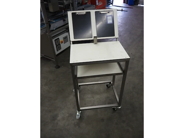 Nn writing desk - afbeelding 2 van  4