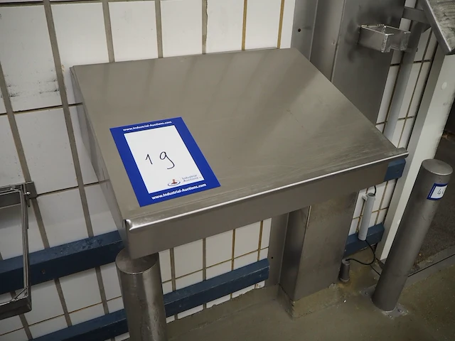 Nn writing desk - afbeelding 1 van  5