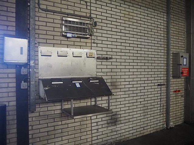 Nn writing desk - afbeelding 1 van  6