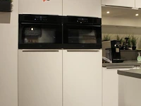 Nobila eilandkeuken met apparaten / kastenwand - afbeelding 6 van  48