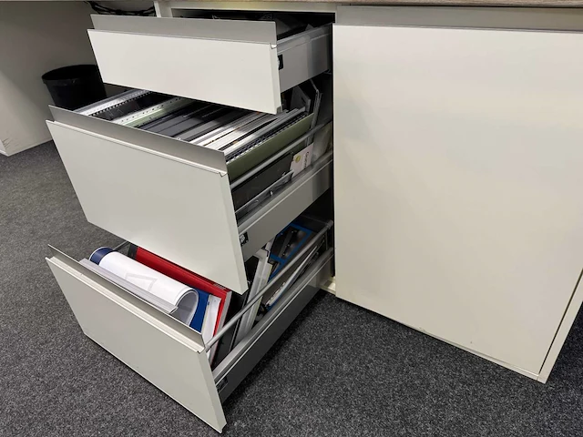 Nobilia - bureau - afbeelding 2 van  25