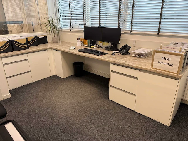 Nobilia - bureau - afbeelding 1 van  25