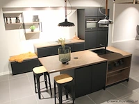 Nobilia - etna eilandkeuken met apparatenwand touch