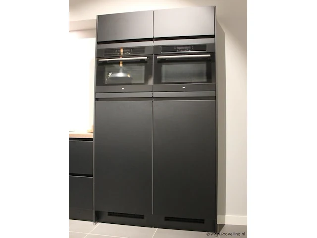Nobilia - etna eilandkeuken met apparatenwand touch - afbeelding 19 van  41