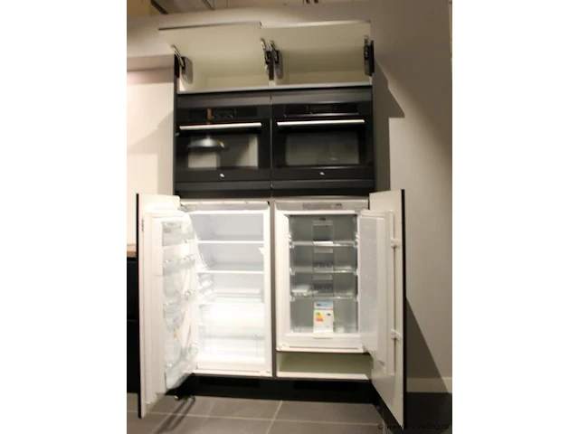Nobilia - etna eilandkeuken met apparatenwand touch - afbeelding 20 van  41