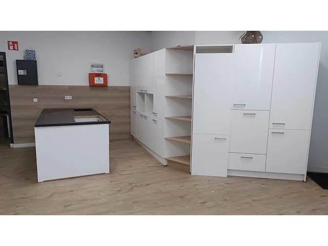 Nobilia - keuken - afbeelding 3 van  17