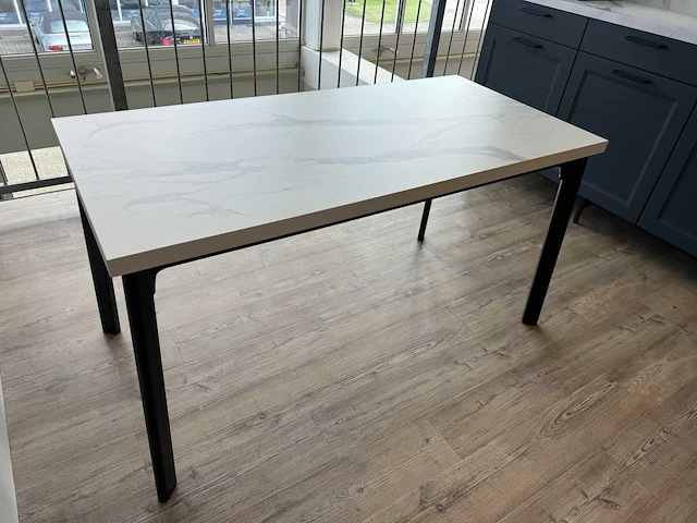 Nobilia - keukenblok met losse tafel - afbeelding 18 van  22