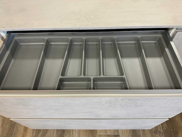 Nobilia - showroomkeuken (c) - afbeelding 24 van  27