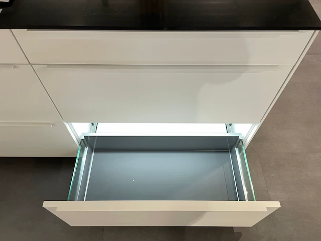 Nobilia - showroomkeuken (c) - afbeelding 4 van  51