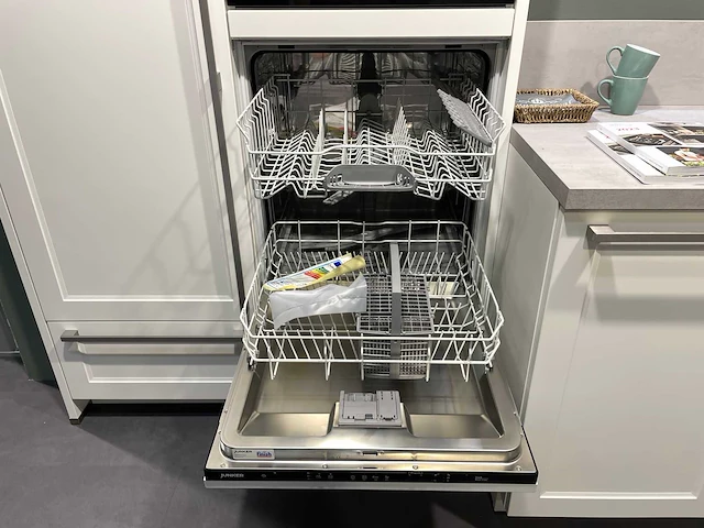 Nobilia - showroomkeuken - afbeelding 10 van  33