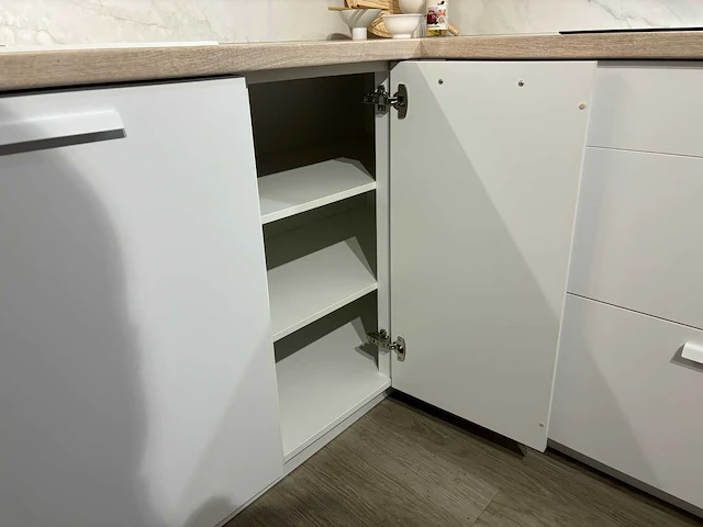 Nobilia - showroomkeuken - afbeelding 11 van  30