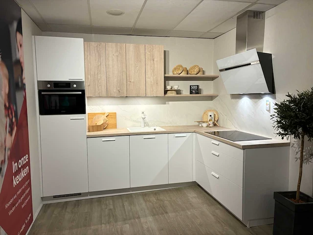 Nobilia - showroomkeuken - afbeelding 1 van  30