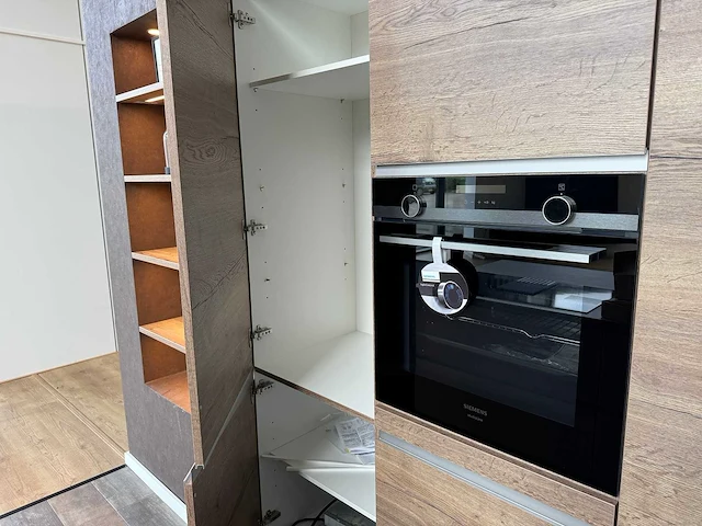 Nobilia - showroomkeuken - afbeelding 11 van  30
