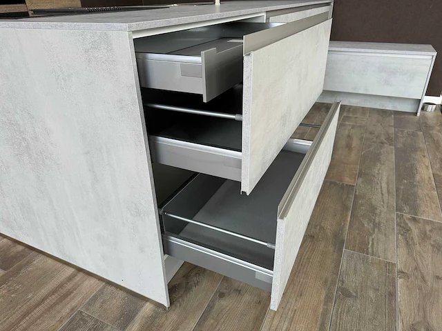 Nobilia - showroomkeuken - afbeelding 26 van  30