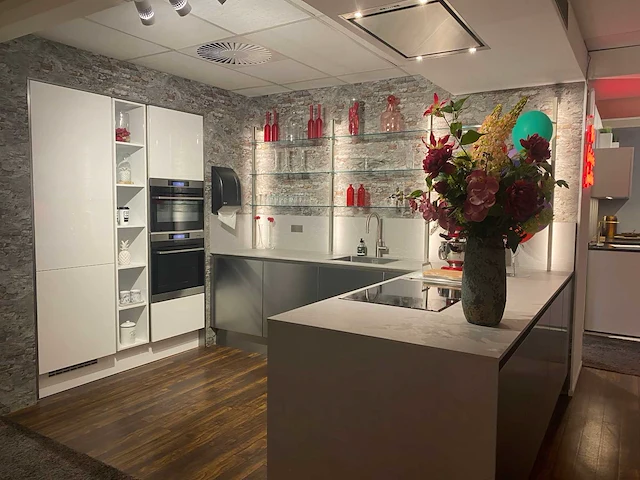 Nobilia - showroomkeuken - afbeelding 1 van  49
