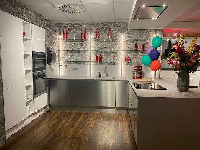 Nobilia - showroomkeuken - afbeelding 23 van  49