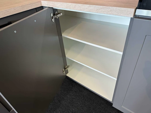 Nobilia - showroomkeuken - afbeelding 11 van  45