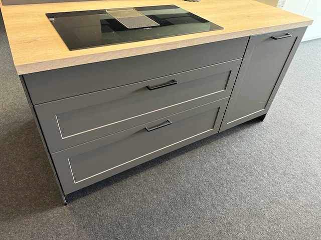 Nobilia - showroomkeuken - afbeelding 34 van  45