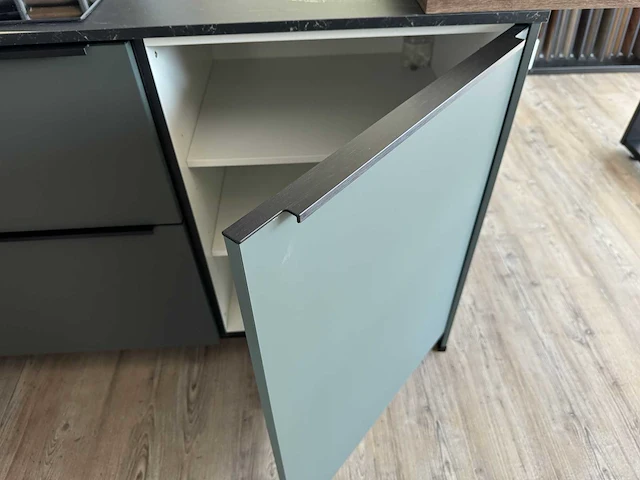 Nobilia - showroomkeuken - afbeelding 11 van  40