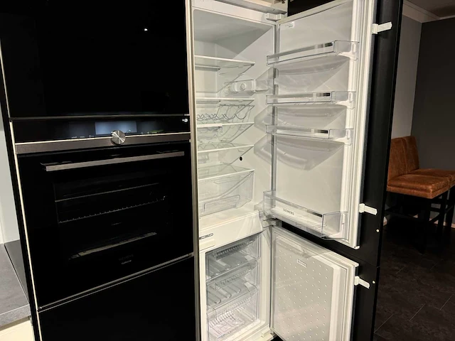 Nobilia - showroomkeuken - afbeelding 25 van  42