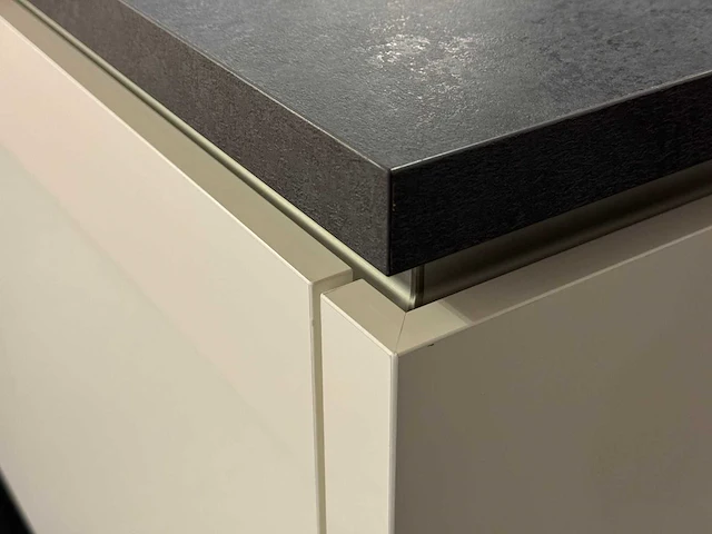 Nobilia - showroomkeuken - afbeelding 33 van  42