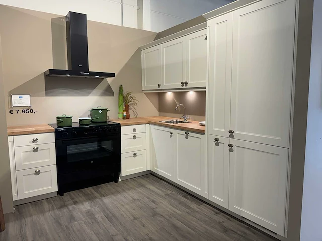 Nobilia - showroomkeuken - afbeelding 1 van  35