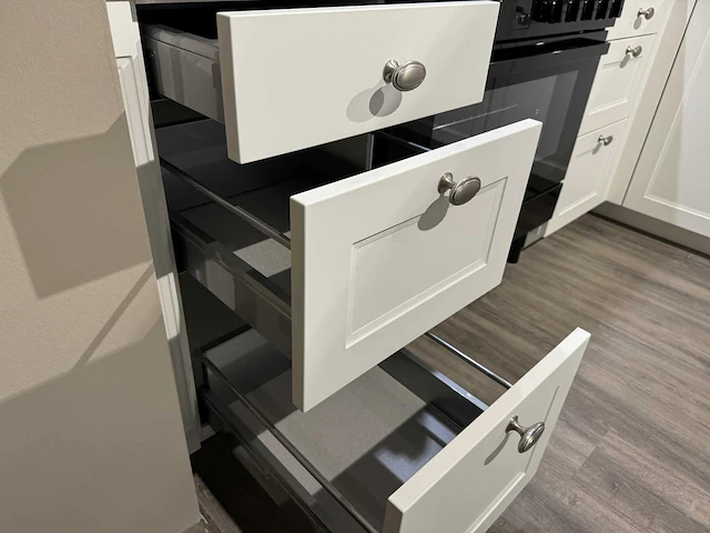 Nobilia - showroomkeuken - afbeelding 30 van  35