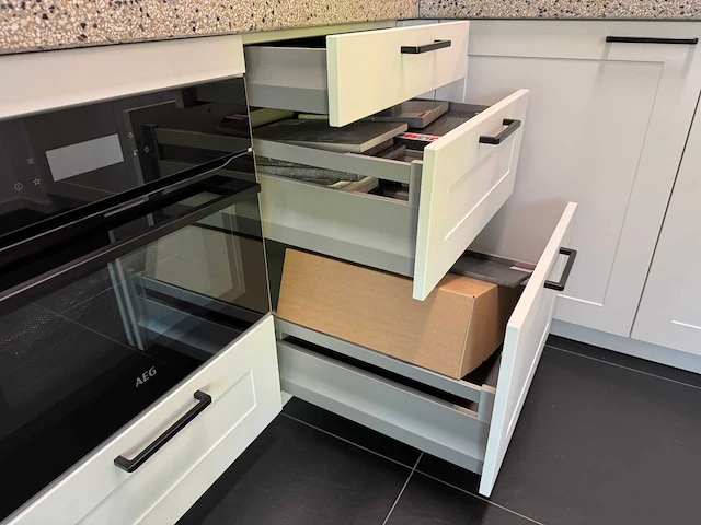 Nobilia - showroomkeuken - afbeelding 17 van  42