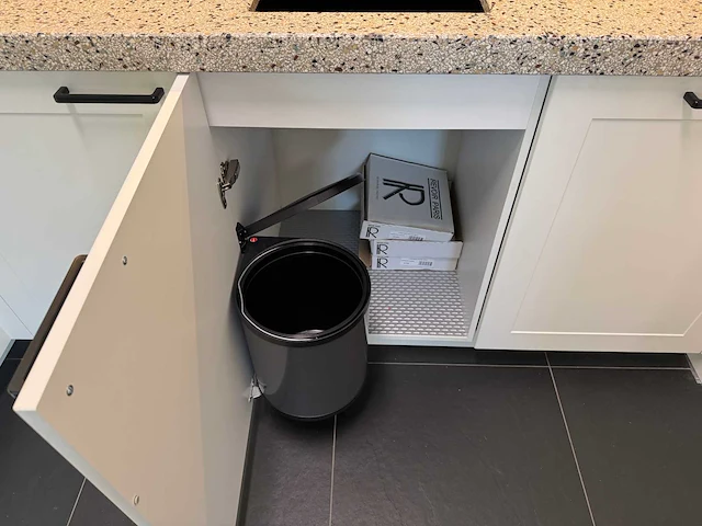 Nobilia - showroomkeuken - afbeelding 25 van  42