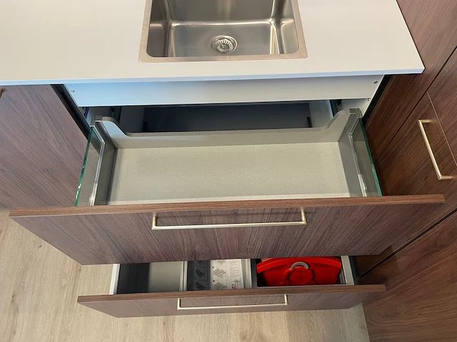 Nobilia - showroomkeuken - afbeelding 8 van  32