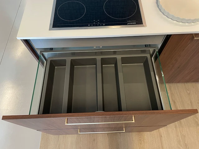 Nobilia - showroomkeuken - afbeelding 29 van  32