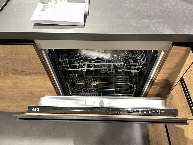 Nobilia - showroomkeuken - afbeelding 19 van  53